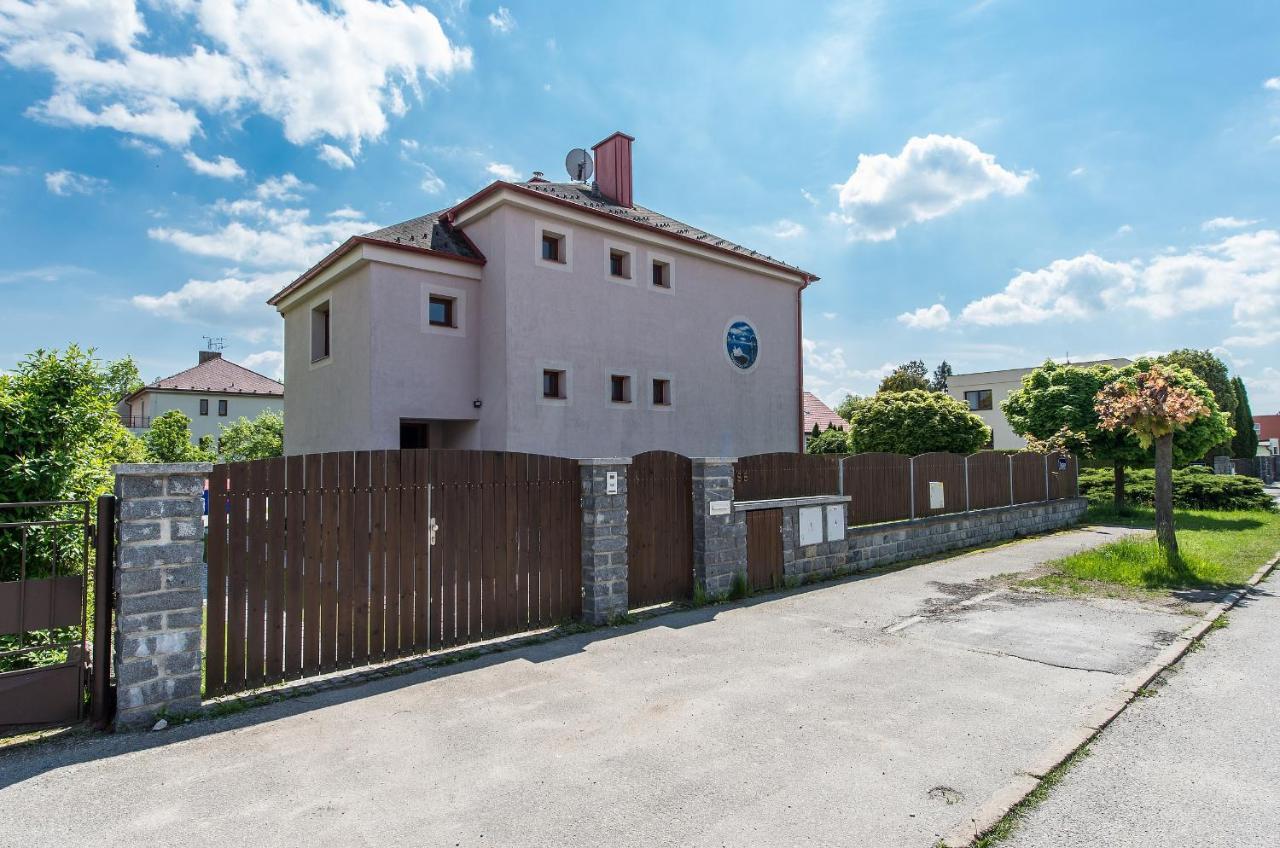 Penzion Leknin Trebon Exterior photo